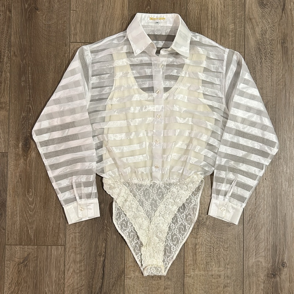 EXIT SHOPS Sheer Blouse/Bodysuit Combo